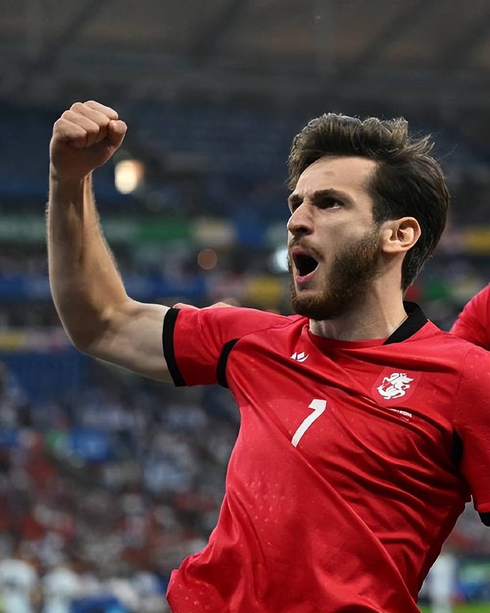 那不勒斯主战巴黎圣日耳曼，中意球迷狂热追捧的简单介绍