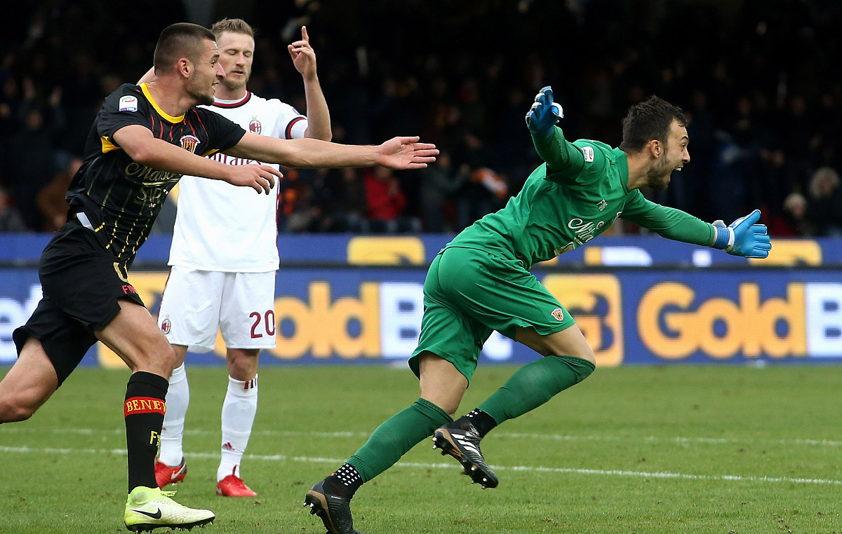 罗马遭遇帕尔马逆袭，遭遇失利