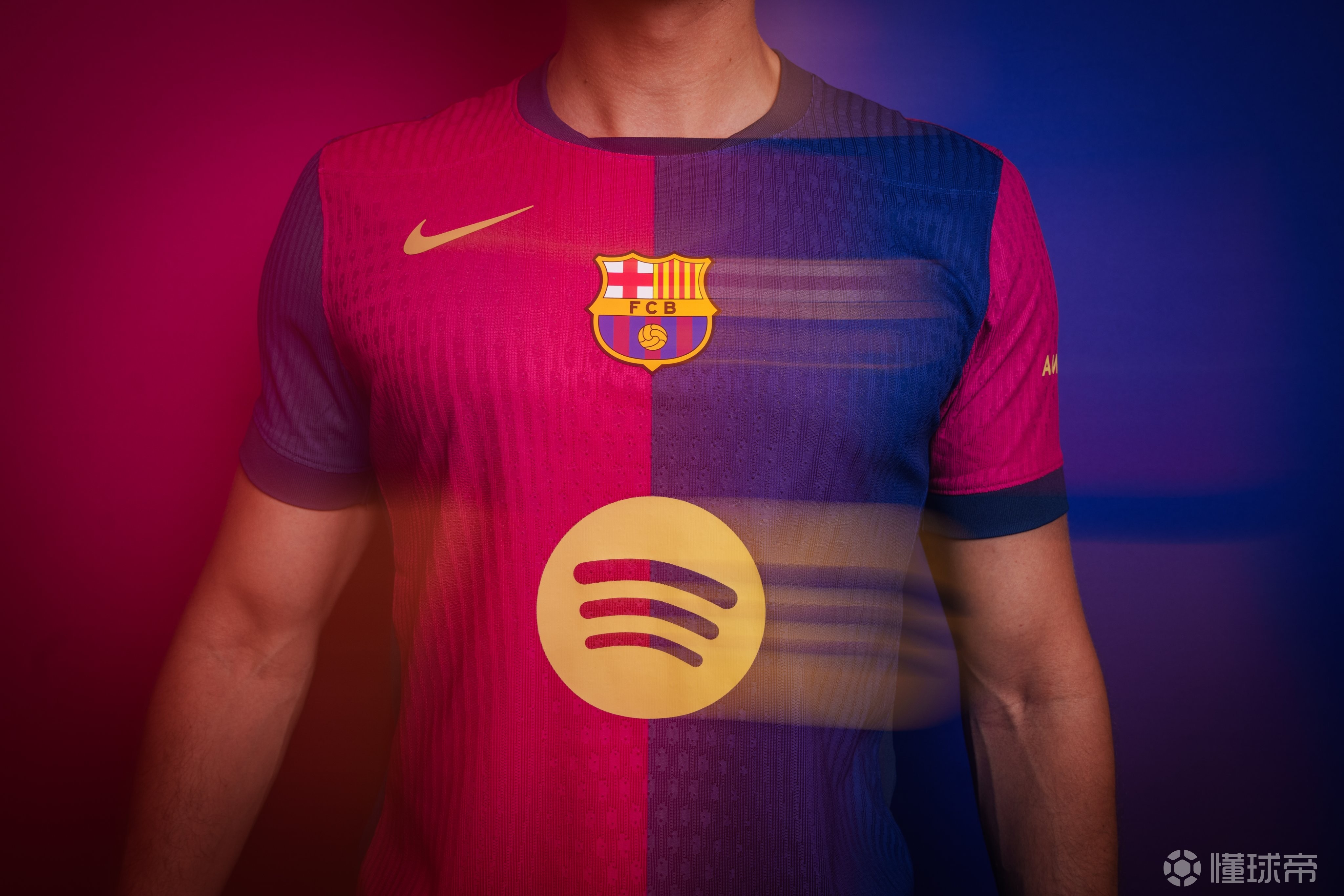 爱游戏登录-官方确认巴萨正品球衣现已上线，球迷疯狂抢购！