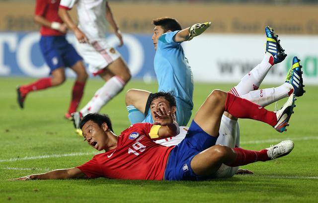 爱游戏网页版-世界级球队集结一堂，亚洲足球盛事引爆热情的简单介绍